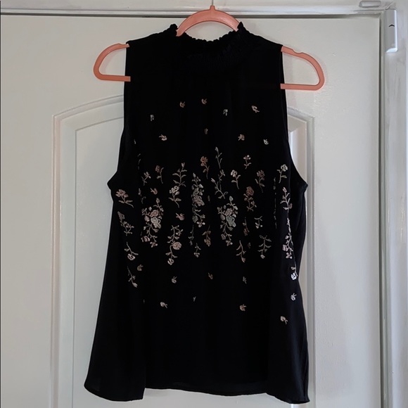 Chenault Tops - Adorable black top with subtle floral embroidery